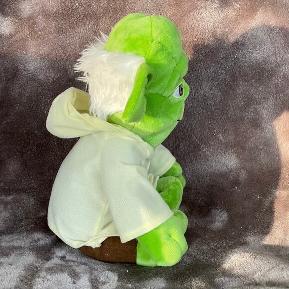 Yoda Plush Star Wars Doll 10” Northwest Co 2015 Green Stuffed Toy 10" - Picture 5 of 10